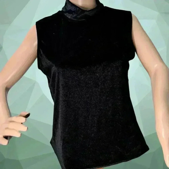 Gilligan & O'Malley Black Velvet Top sz M - Picture 1 of 8
